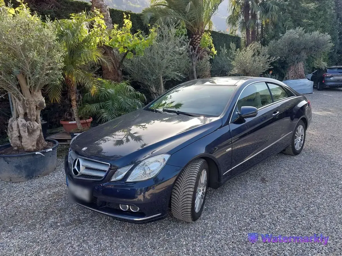 Second-hand Mercedes E250 Elegance 204 CP (150 kW) 2009 Albastru Coupe