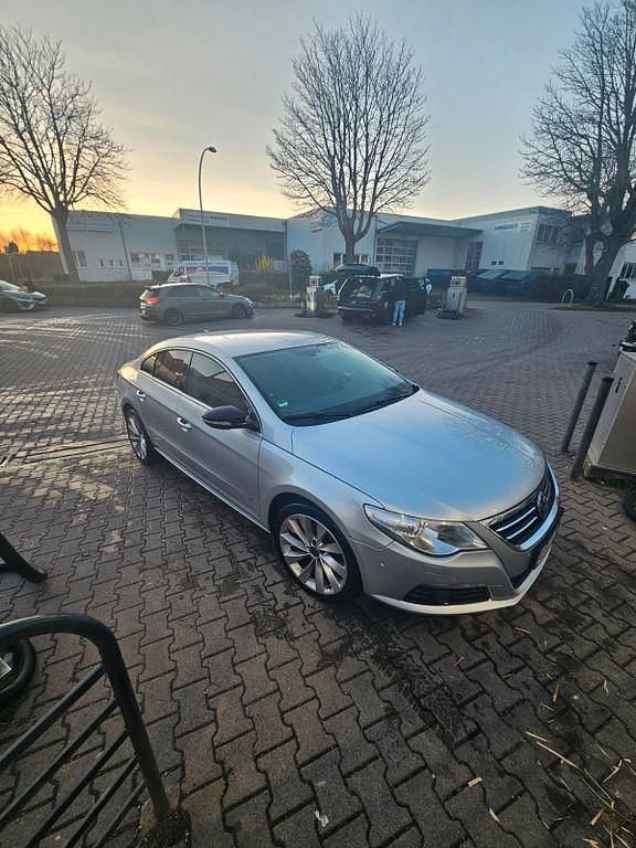 Second-hand VW CC 170 CP (125 kW) 2010 Argintiu Berlinǎ