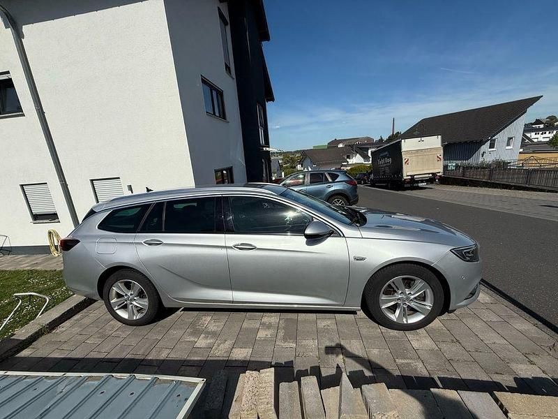 Gebraucht Opel Insignia Innovation 170 PS (125 kW) 2018 Silber Kombi