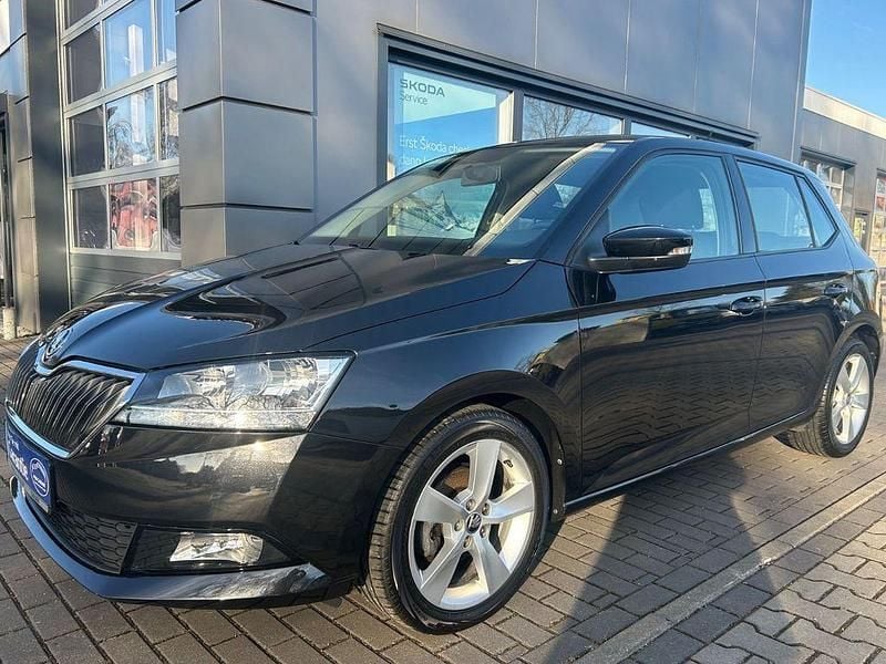 Gebraucht Skoda Fabia Cool Plus 60 PS (44 kW) 2021 Schwarz Limousine