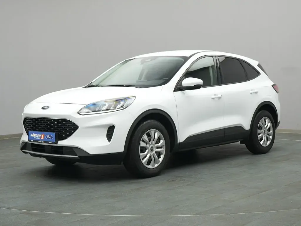 Gebraucht Ford Kuga Trend 120 PS (88 kW) 2022 Frozen white SUV
