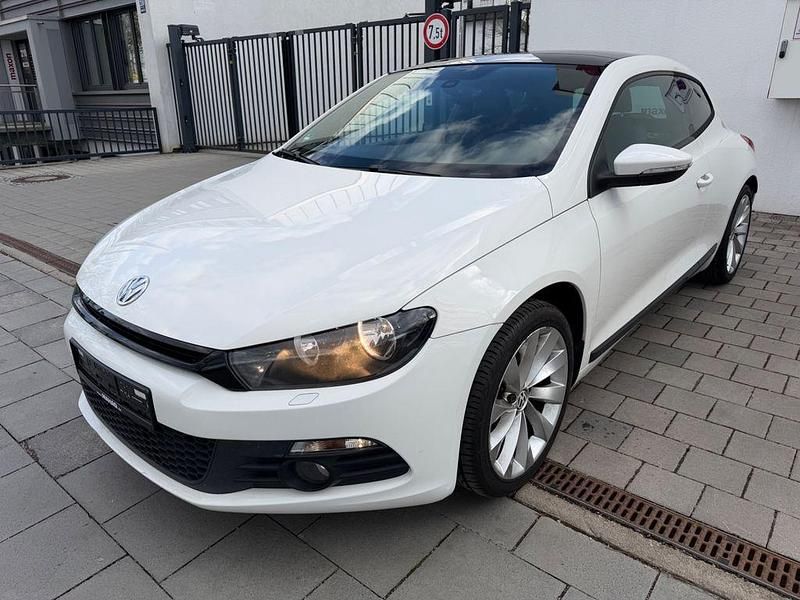 Second-hand VW Scirocco 200 CP (147 kW) 2008 Alb