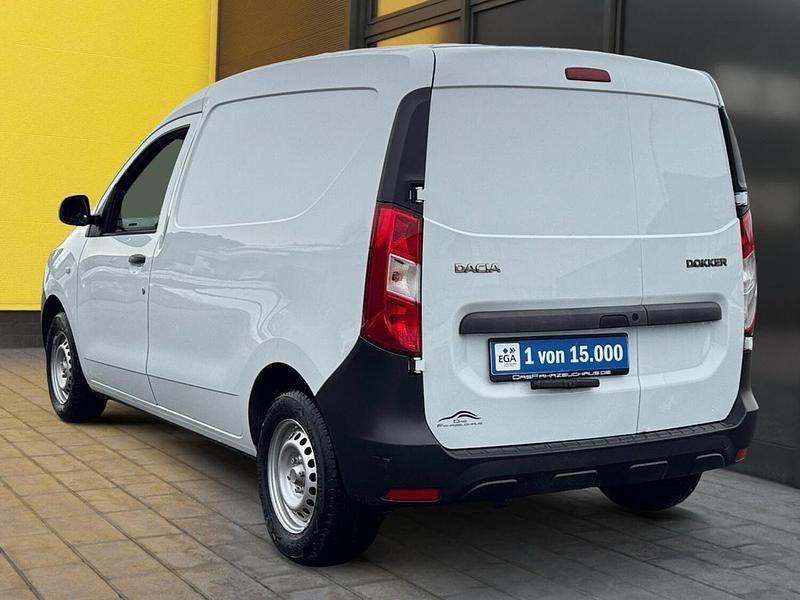 Gebraucht Dacia Dokker 75 PS (55 kW) 2016 Weiß Van / Kleinbus