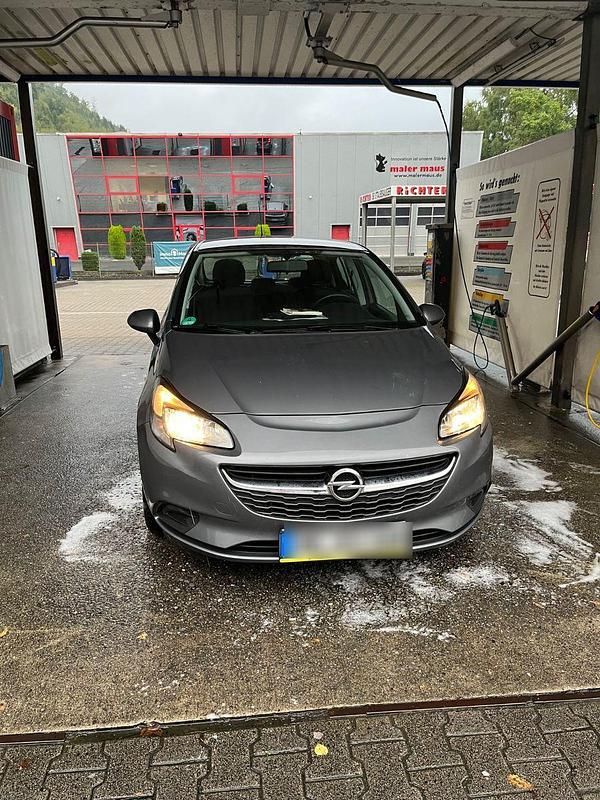 Grau Gebraucht 2015 Opel Corsa Edition Kleinwagen | 7.300 € (Fairer Preis) - Bild 1/4