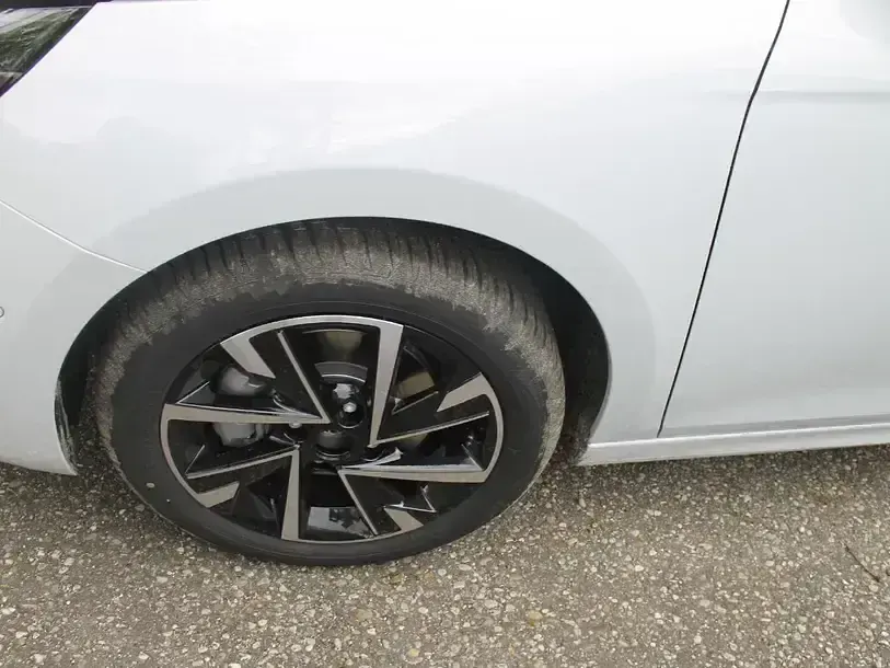 Neu Opel Corsa Edition 101 PS (74 kW) 2026 Kontur weiß Kleinwagen