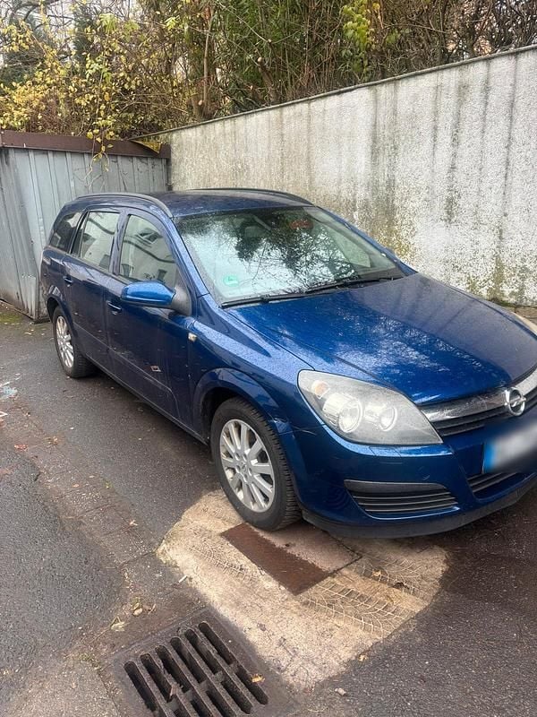 Andere farben Gebraucht 2006 Opel Astra Limousine | 900 € (Guter Preis) - Bild 1/2