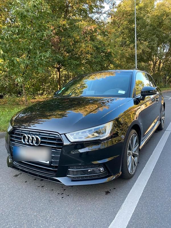 Schwarz Gebraucht 2015 Audi A1 S-Line Kleinwagen | 7.450 € (Guter Preis) - Bild 1/4