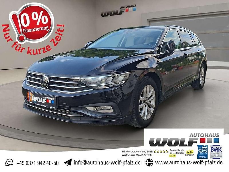 Deep black perleffekt Gebraucht 2023 VW Passat Business Kombi | 22.499 € (Fairer Preis) - Bild 1/4