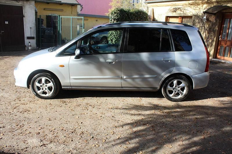 Gebraucht Mazda Premacy Active 101 PS (74 kW) 2003 Silber Van / Kleinbus
