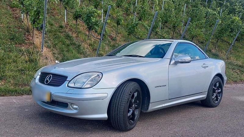 Silber Gebraucht 2000 Mercedes SLK200 Cabrio | 4.750 € (Etwas zu teuer) - Bild 1/4