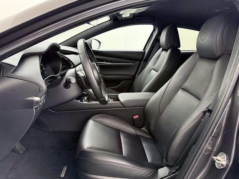 Gebraucht Mazda 3 Luxury 186 PS (136 kW) 2021 Grau Limousine