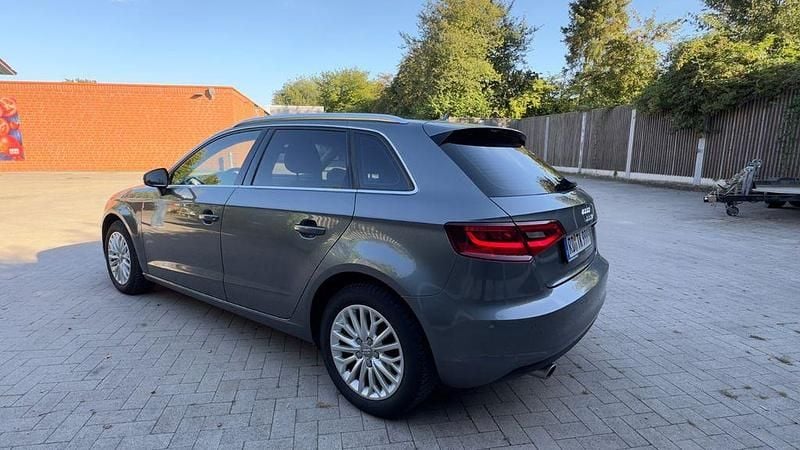 Brugt Audi A3 Ambiente 110 HK (80 kW) 2015 Grå Sedan