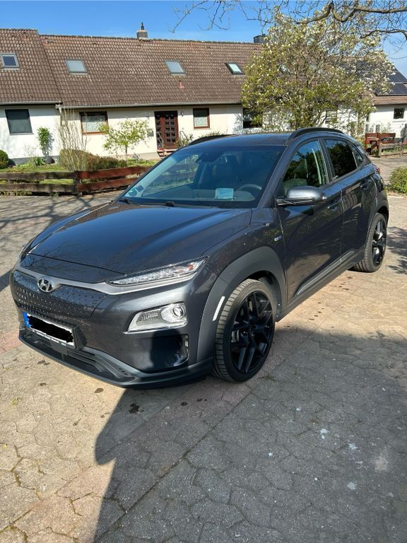 Grau Gebraucht 2020 Hyundai Kona Premium SUV | 18.990 € (Guter Preis) - Bild 1/4