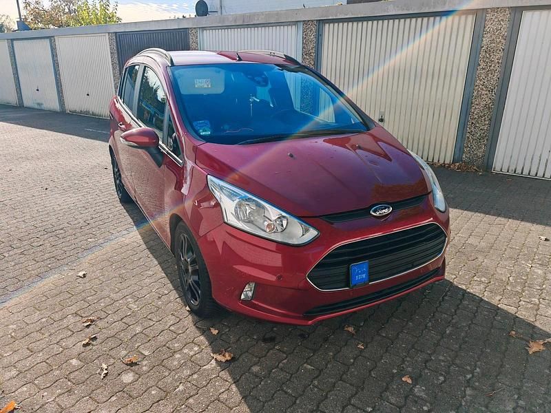 Rot Gebraucht 2017 Ford B-MAX Van / Kleinbus | 6.999 € (Fairer Preis) - Bild 1/4