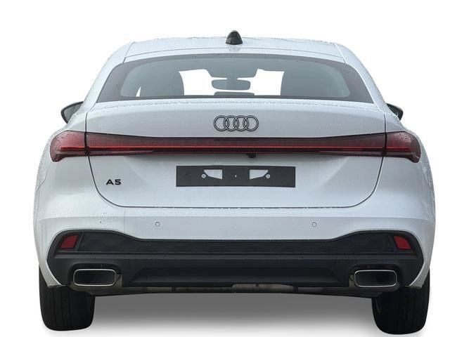 Andere Neu 2025 Audi A5 Basis Coupé | 45.758 € (Superpreis) - Bild 1/4