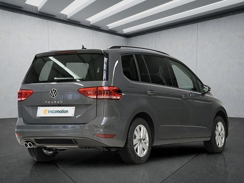 Neu VW Touran 150 PS (110 kW) 2025 Grau Van / Kleinbus