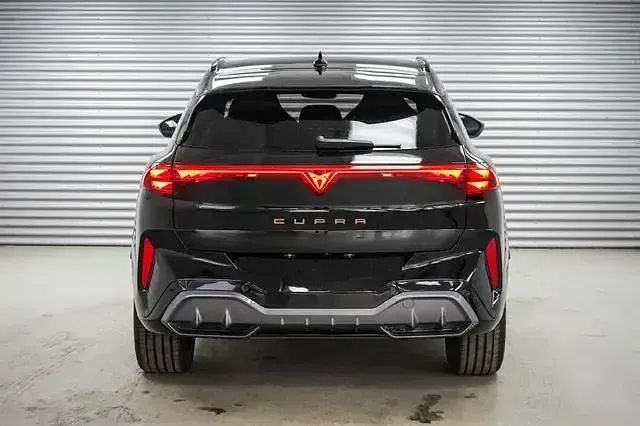Gebraucht Cupra Terramar 204 PS (150 kW) 2025 Schwarz SUV