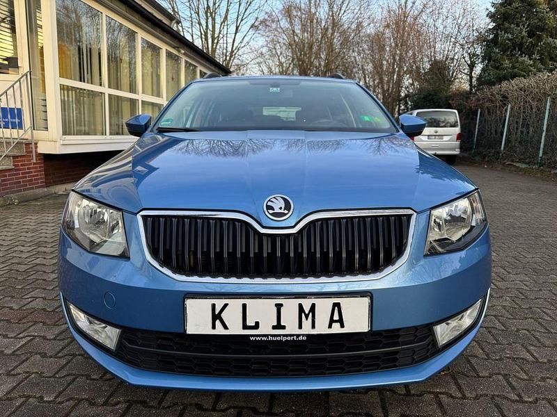 Gebraucht Skoda Octavia Ambition 110 PS (80 kW) 2016 Blau Kombi