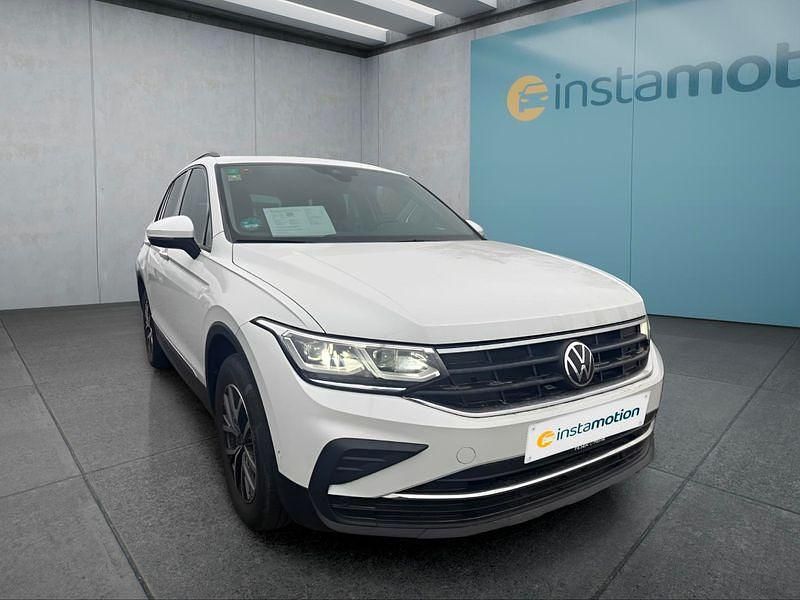 Weiß Gebraucht 2022 VW Tiguan SUV | 25.749 € (Superpreis) - Bild 1/4