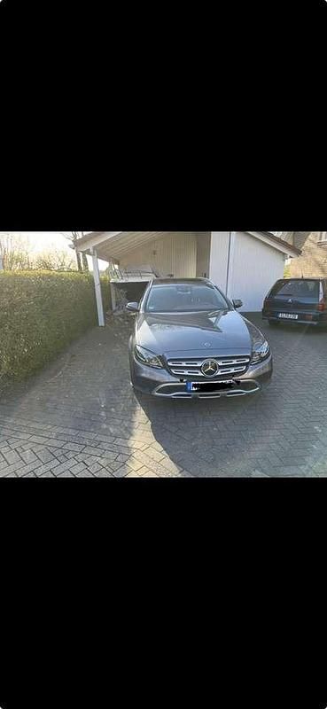 Gebraucht Mercedes E220 All-Terrain Avantgarde 194 PS (142 kW) 2018 Kombi