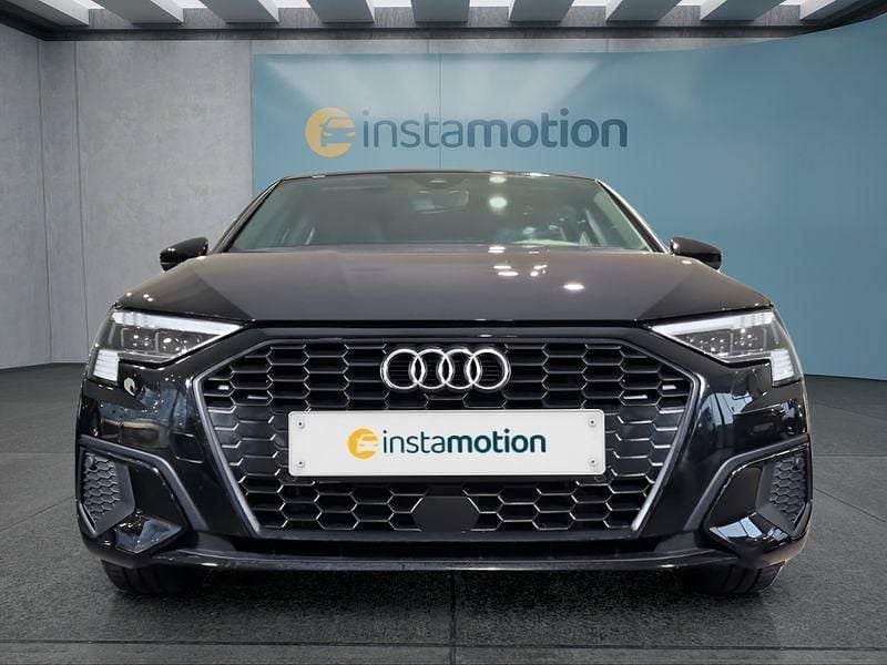 Gebraucht Audi A3 Sportback e-tron 204 PS (150 kW) 2023 Schwarz Kleinwagen
