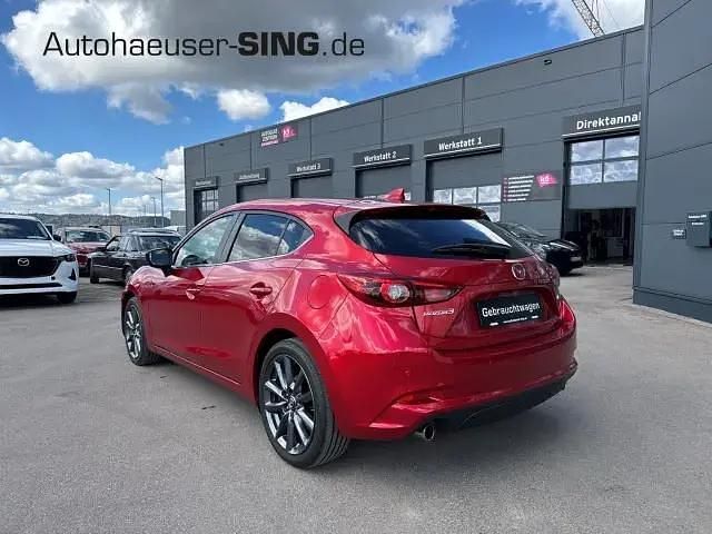 Second-hand Mazda 3 Go 120 CP (88 kW) 2017 Roșu Berlinǎ
