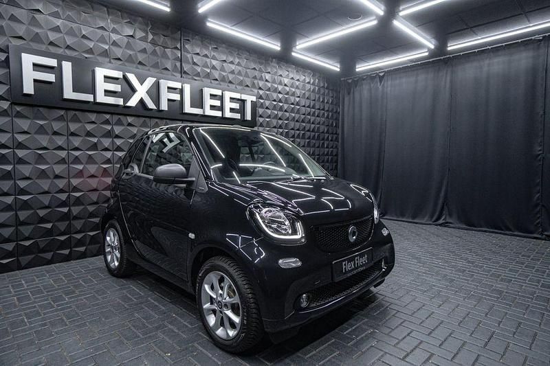 Gebraucht Smart ForTwo Cabrio Passion 90 PS (66 kW) 2019 Schwarz Cabrio