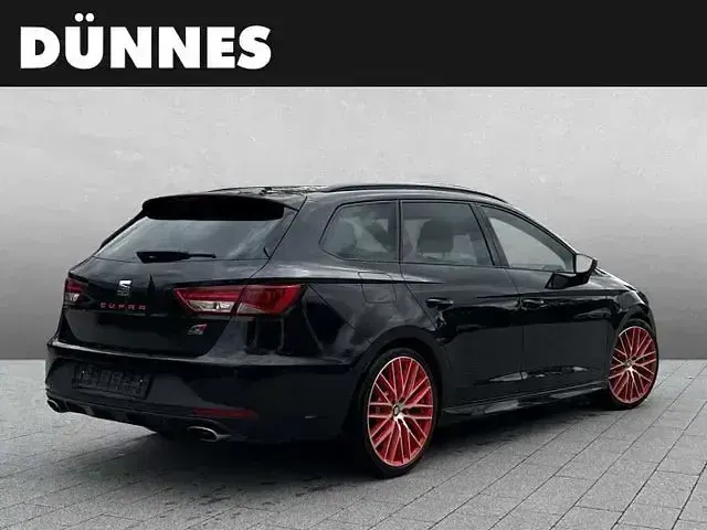 Używany Seat Leon ST CUPRA 280 KM (205 kW) 2015 Czarny Kombi