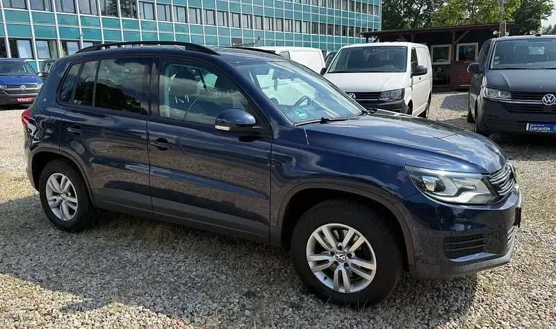 Gebraucht VW Tiguan 140 PS (102 kW) 2011 Blau SUV