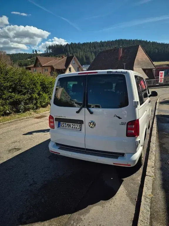 Używany VW Caravelle 150 KM (110 kW) 2015 Biały Van
