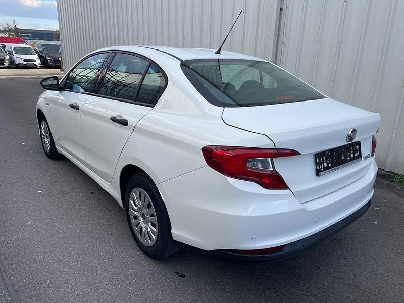 Gebraucht Fiat Tipo Pop 95 PS (69 kW) 2016 Weiß Limousine