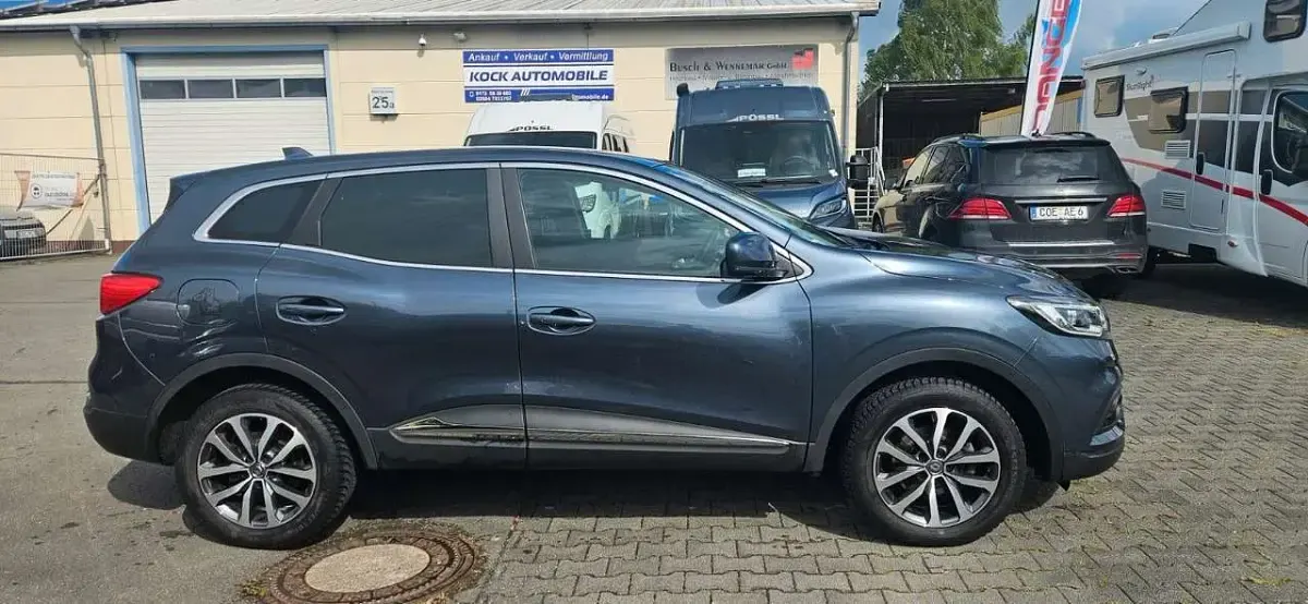 Gebraucht Renault Kadjar Business 140 PS (102 kW) 2021 Grau SUV