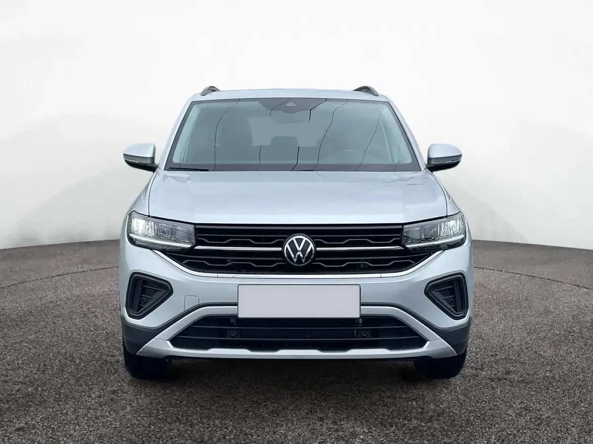 Gebraucht VW T-Cross Life 116 PS (85 kW) 2026 Reflexsilber SUV
