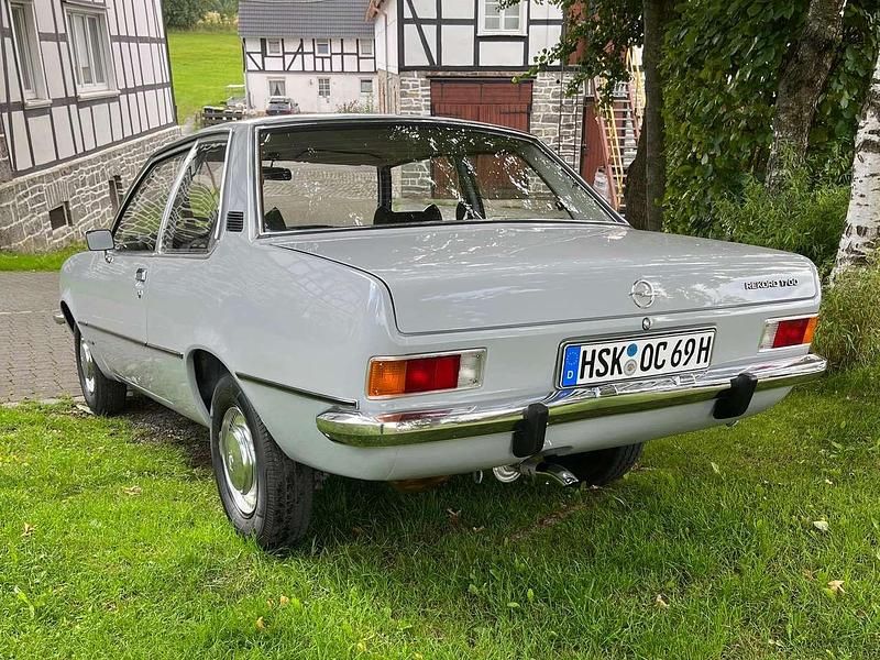 Gebraucht Opel Rekord 67 PS (49 kW) 1973 Grau Coupé