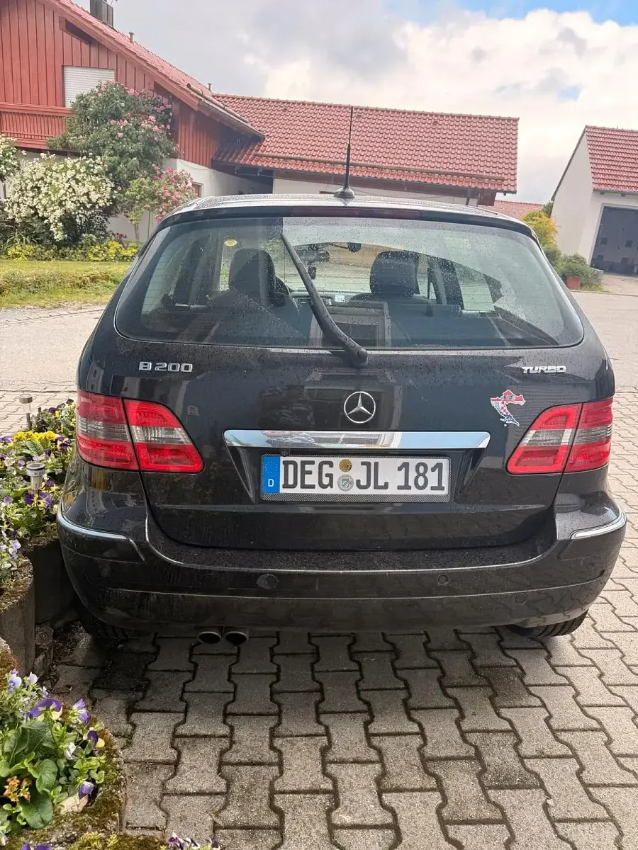 Gebraucht Mercedes B200 143 PS (105 kW) 2005 Schwarz Van / Kleinbus