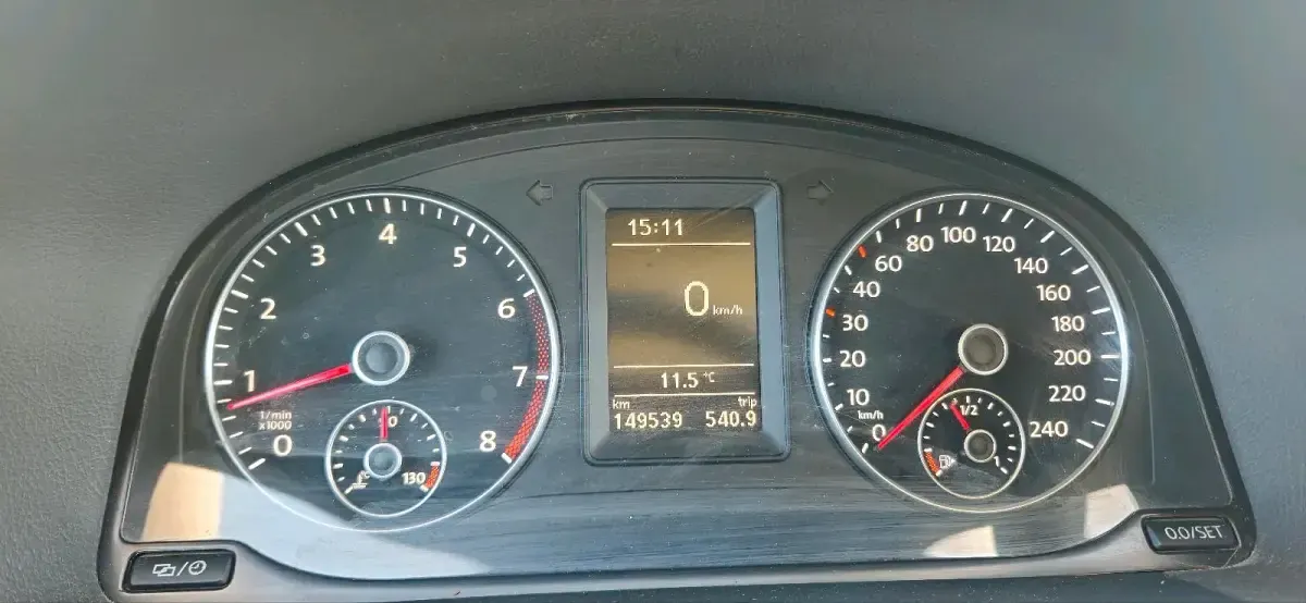 Gebraucht VW Touran 105 PS (77 kW) 2013 Blau Van / Kleinbus