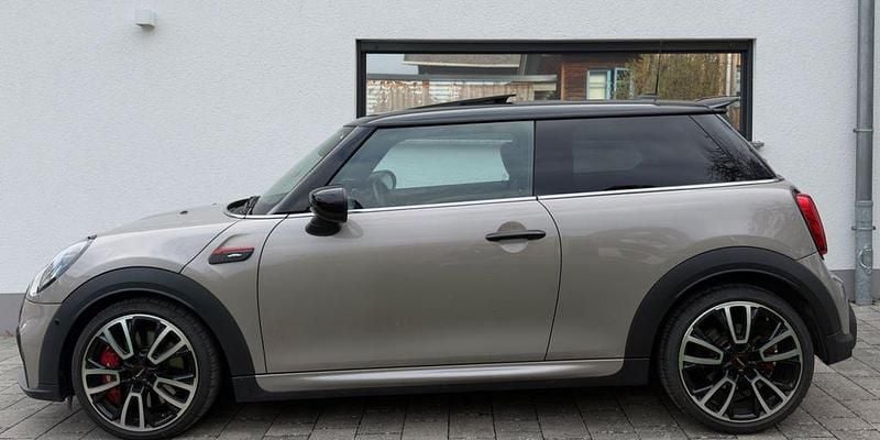 Gebraucht Mini John Cooper Works 231 PS (169 kW) 2021 Grau Kleinwagen