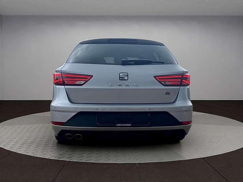 Gebraucht Seat Leon ST FR 131 PS (96 kW) 2019 Silber Kombi