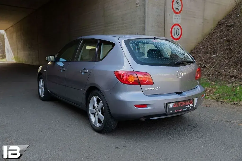 Gebraucht Mazda 3 Comfort 105 PS (77 kW) 2004 Grau Limousine