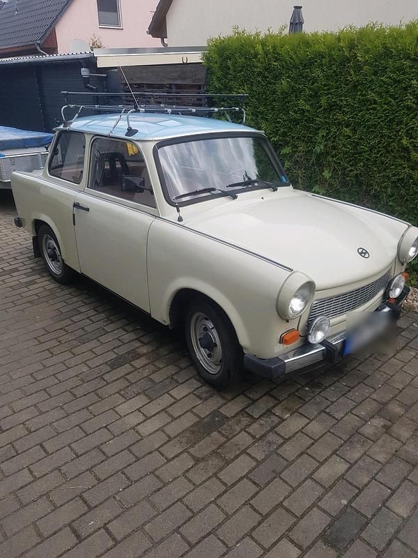 Beige Gebraucht 1989 Trabant 601 Limousine | 6.600 € - Bild 1/4