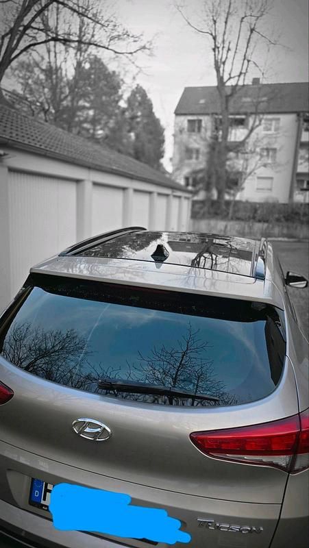 Gebraucht Hyundai Tucson Premium 186 PS (136 kW) 2015 Andere farben SUV