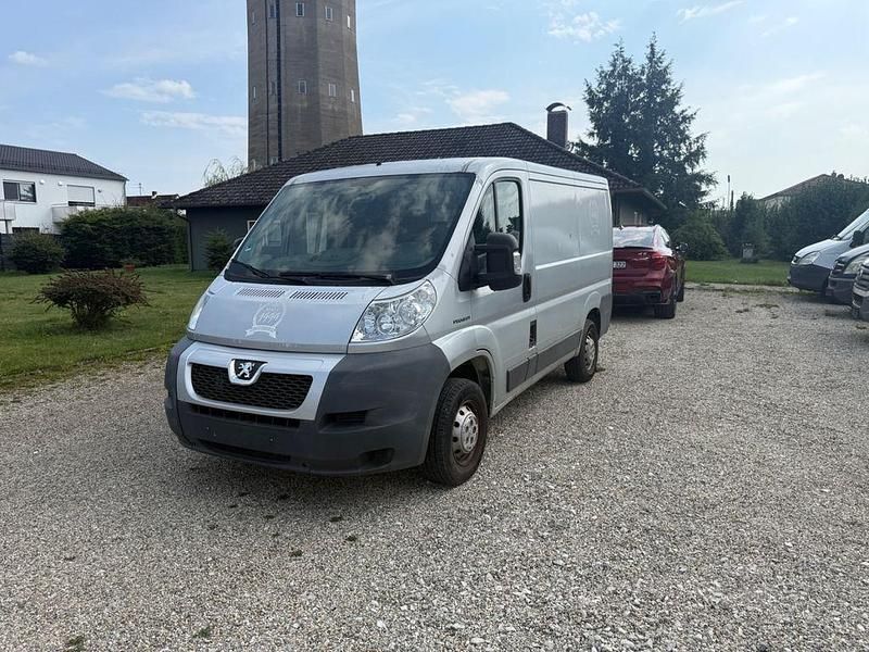 Silber Gebraucht 2008 Peugeot Boxer Van | 3.499 € (Guter Preis) - Bild 1/4