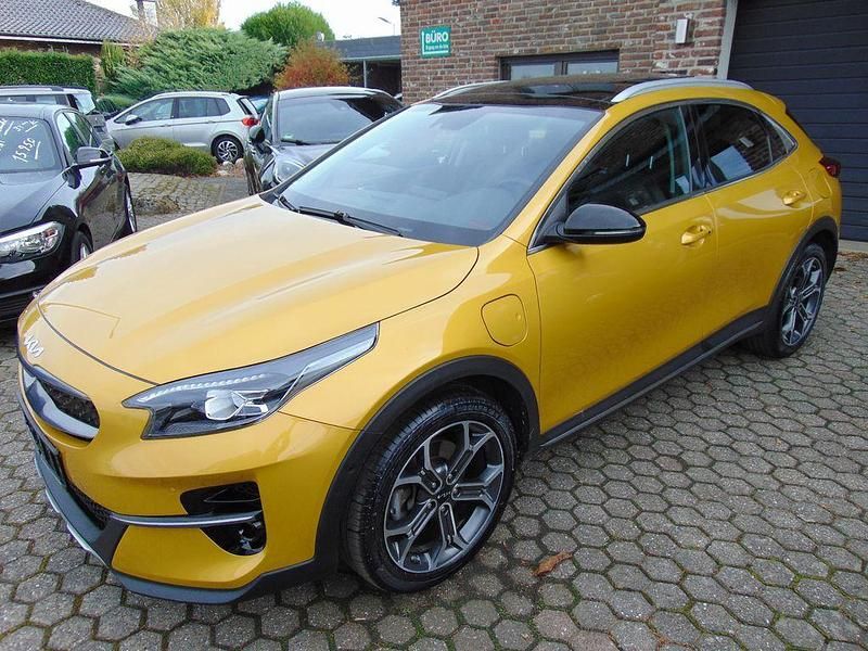 Gelb Gebraucht 2022 Kia XCeed Platinum SUV | 20.950 € (Fairer Preis) - Bild 1/4