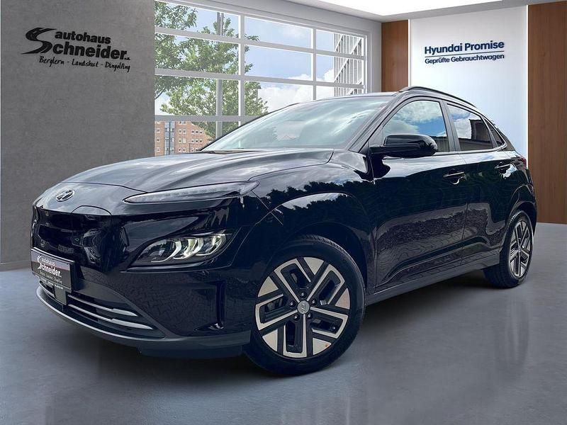 Phantom black Gebraucht 2023 Hyundai Kona Trend SUV | 24.850 € (Guter Preis) - Bild 1/4