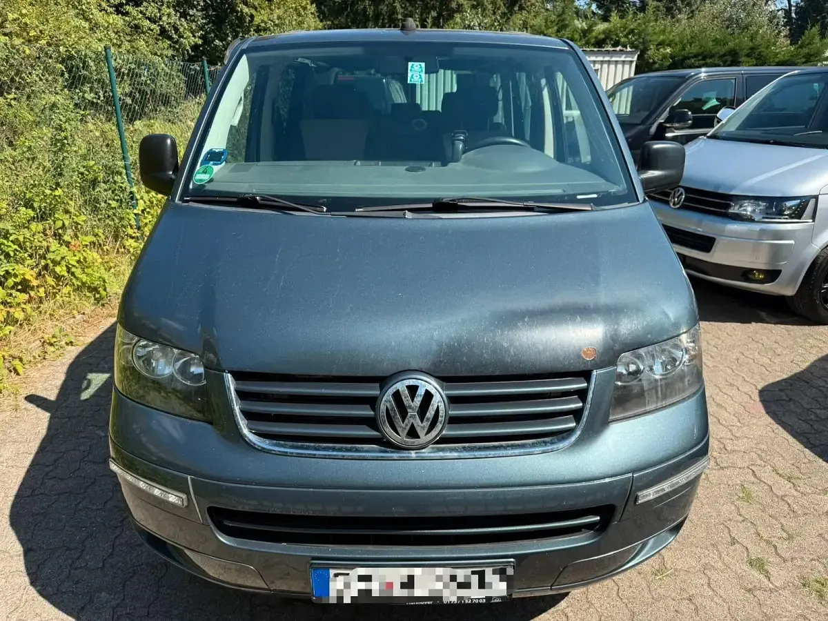 Gebraucht VW Multivan 131 PS (96 kW) 2007 Grau Van / Kleinbus