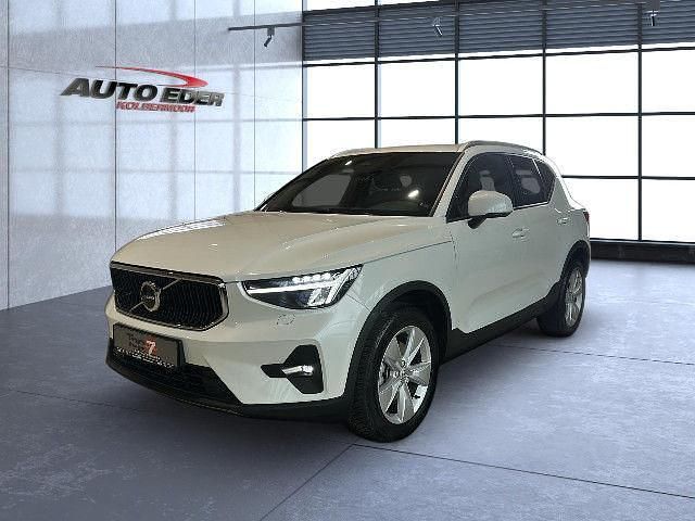 Gebraucht Volvo XC40 Core 163 PS (119 kW) 2024 Weiss SUV