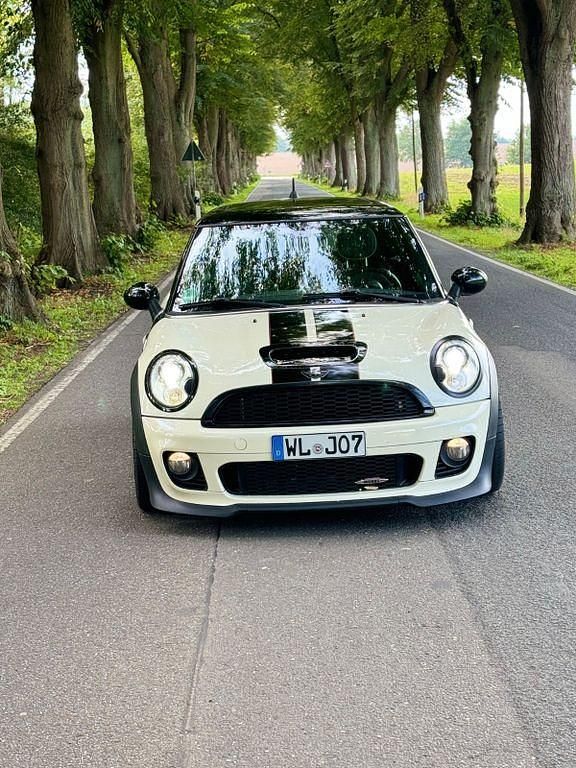Gebraucht Mini John Cooper Works 211 PS (155 kW) 2012 Weiß Kleinwagen