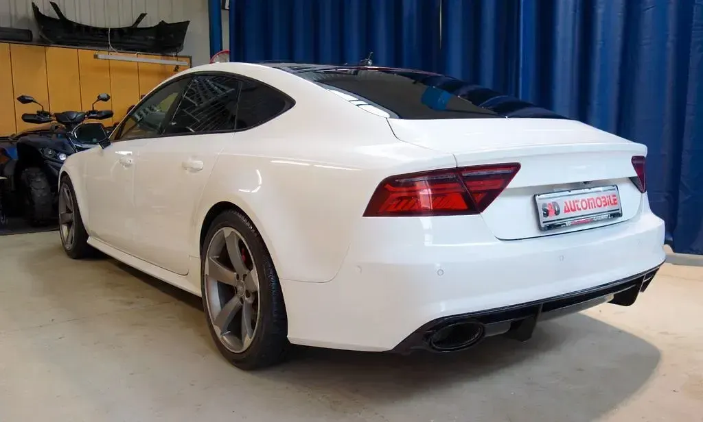 Gebraucht Audi A7 Sportback Sport 333 PS (244 kW) 2015 Sonderlackierung (metallic) Kleinwagen