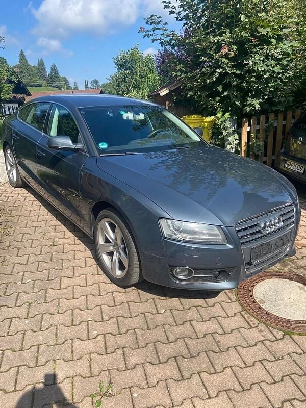 Silber Gebraucht 2010 Audi A5 Sportback Limousine | 6.999 € (Superpreis) - Bild 1/4