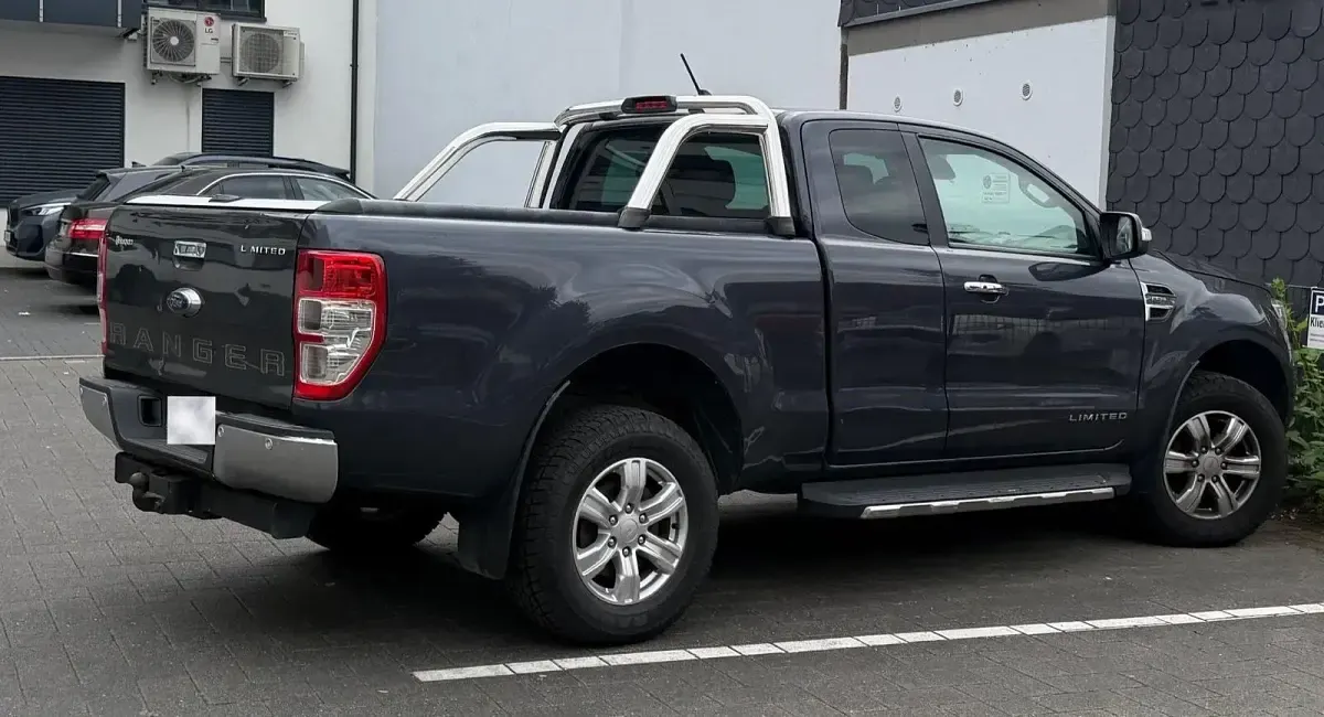 Gebraucht Ford Ranger Limited 200 PS (147 kW) 2021 Grau Pickup